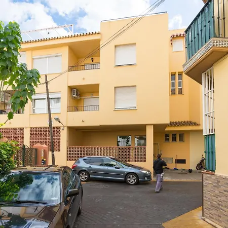 Malagasuite Beach Apartment